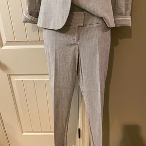 Limited - Jacket & Crop Pants Size 6 Jacket/Size 2 Pants